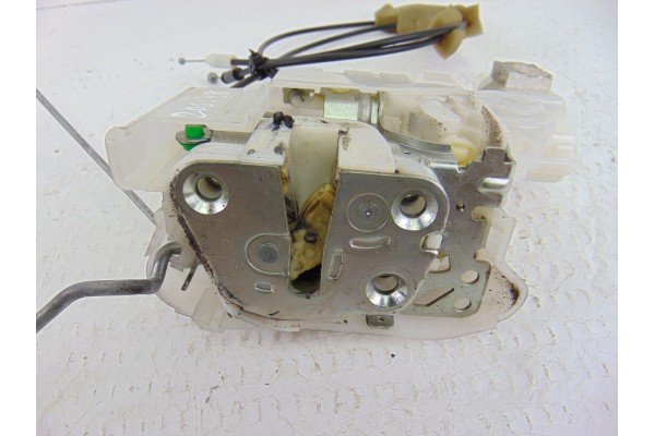 Cerradura puerta delantera izquierda, Subaru Legacy Berlina (B13/BL) 2.0 D Classic 2008