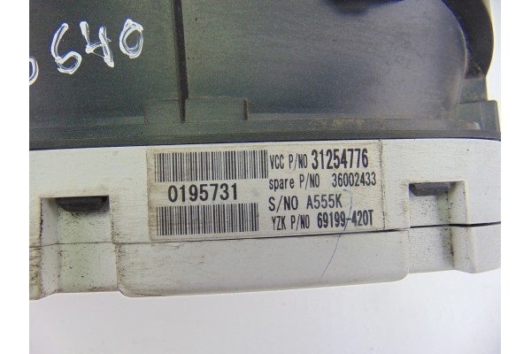 31254776 CUADRO INSTRUMENTOS VOLVO C30