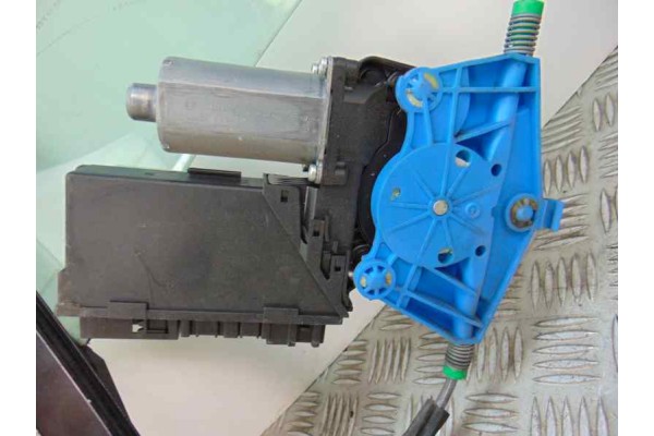  ELEVALUNAS DELANTERO DERECHO AUDI A4 AVANT (8E) 2.0 TDI 2006 152451 AUDI - 2