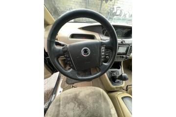 Ssangyong Rodius Xdi 2010 para piezas | Desguace Gandia SL