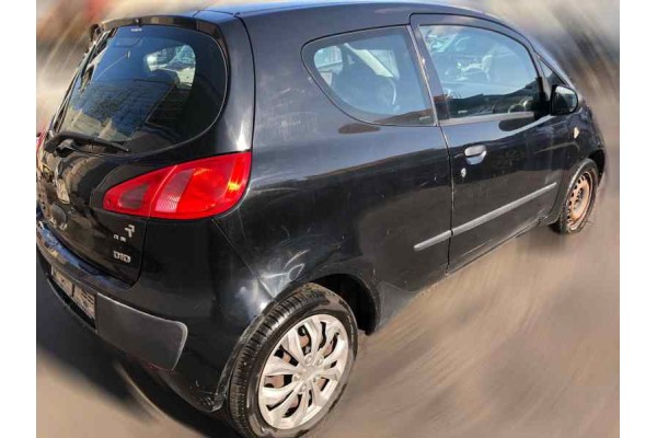 Mitsubishi Colt CZ3 Berl. 3 (Z30) 1.5 DI-D Instyle 2007 para piezas | Desguace Gandia SL