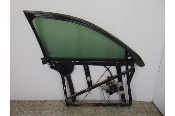 8 PIN ELEVALUNAS DELANTERO IZQUIERDO AUDI A6 AVANT (4B5) 3.0 2002 8 PIN 197802 AUDI - 2