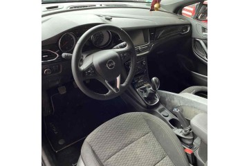 Opel Astra K Berlina 5P Dynamic 2018 para piezas | Desguace Gandia SL