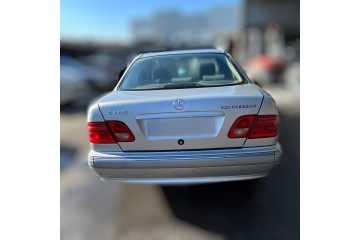 Mercedes-Benz Clase e (BM 210) Berlina 200 Kompressor (210.048) 2002 para piezas | Desguace Gandia SL