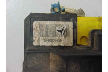 Cerradura puerta trasera izquierda, Volvo S80 Berlina D5 2004, 30663048