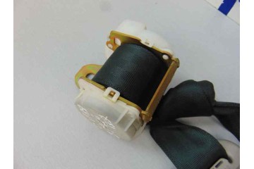 Cinturon seguridad trasero izquierdo, Toyota Corolla Verso (R1) 2.0 D-4D Sol 2004, 3 FILA