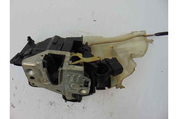 Cerradura puerta delantera derecha, Mercedes-benz Clk (Bm 208) Coupe 230 Compressor (208.347) 1999