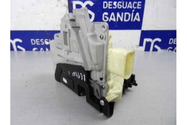 Cerradura puerta delantera izquierda, Volkswagen Passat Variant (3C5) Advance 2007, 3C1837015A