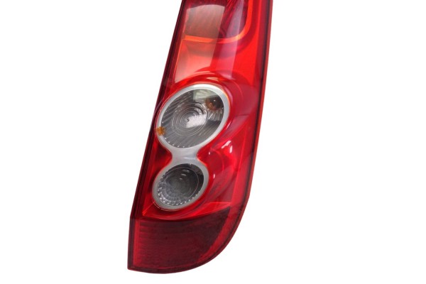 Piloto trasero derecho, Ford Fiesta (Cbk) Ambiente 2006