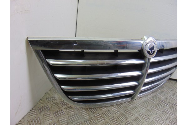  REJILLA DELANTERA SSANGYONG RODIUS Xdi 2010 194269 SSANGYONG - 1