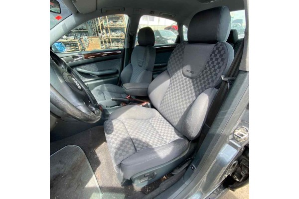 Audi A6 Berlina (4B2) 2.8 Quattro 2000 para piezas | Desguace Gandia SL