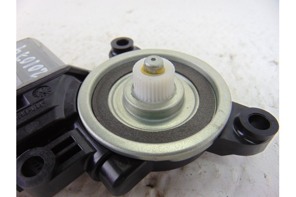 Motor elevalunas trasero izquierdo, Mazda 3 Berlina / Sedán (Bm/bn) Luxury 2014