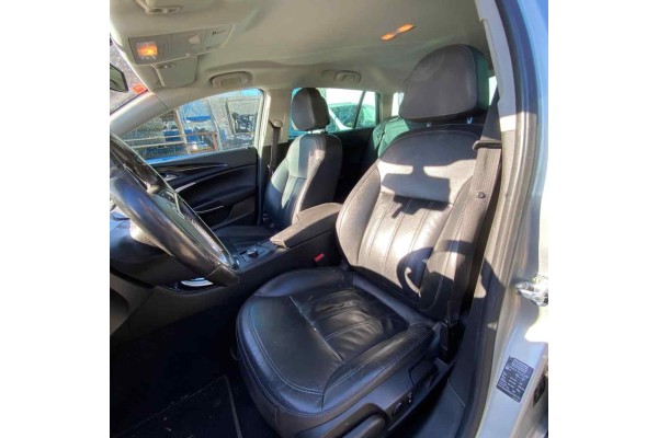 Opel Insignia Sports Tourer Sport 2009 para piezas | Desguace Gandia SL