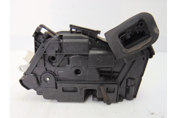 Cerradura puerta delantera derecha, Volkswagen Polo V (6R1) Advance 2012, 5K1837016D