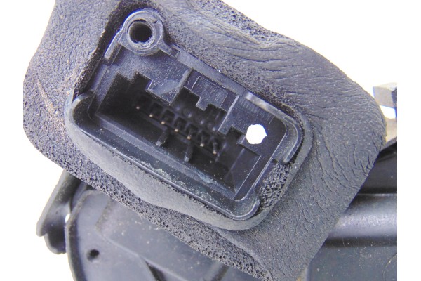 Cerradura puerta trasera izquierda, Volkswagen Polo V (6R1) Advance 2012, 6R4839015