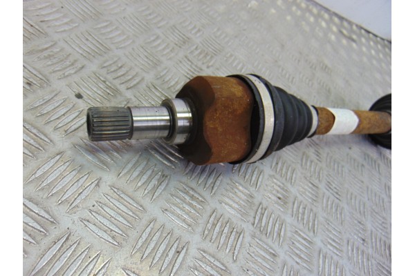 Transmision delantera izquierda, Peugeot 407 ST Confort 2006