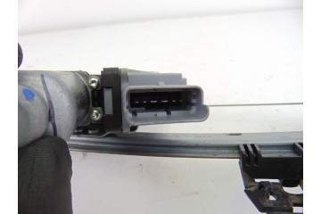 Elevalunas delantero izquierdo, Citroen C3 1.4 16V SensoDrive X-TR 2004