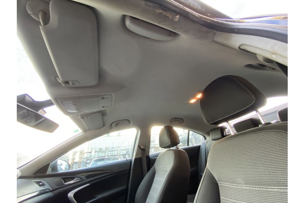 Opel Insignia Berlina Cosmo 2010 para piezas | Desguace Gandia SL