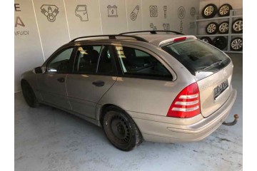 Mercedes-Benz Clase C (BM 203) Familiar C 220 T CDI (la) (203.208) 2005 para piezas | Desguace Gandia SL