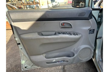 Kia Carens (UN) Active 2009 para piezas | Desguace Gandia SL