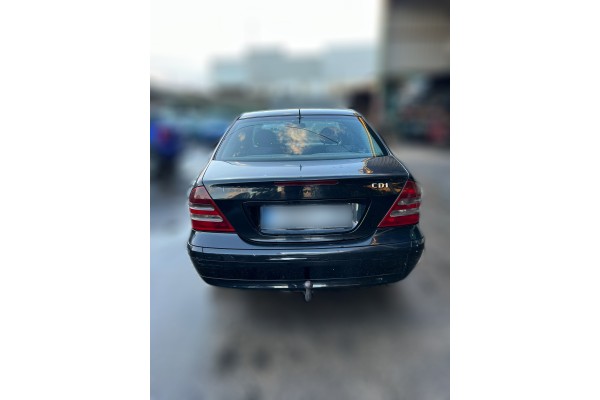 Mercedes-Benz Clase C (BM 203) Berlina 220 CDI (203.006) 2004 para piezas | Desguace Gandia SL