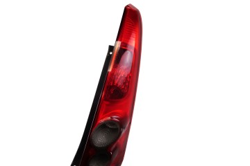 Piloto trasero derecho, Ford Fiesta (Cbk) Ambiente 2006