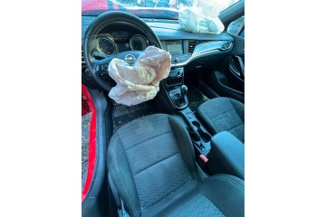 Opel Astra K Berlina 5P Dynamic Start/Stop 2016 para piezas | Desguace Gandia SL