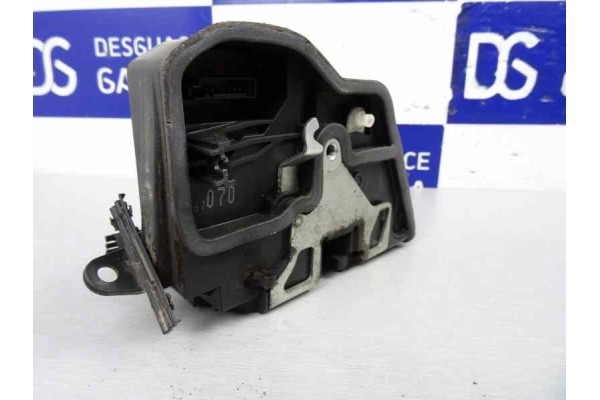 Cerradura puerta trasera derecha, Bmw Serie 1 Berlina (E81/E87) 118d 2005, 7 PINS