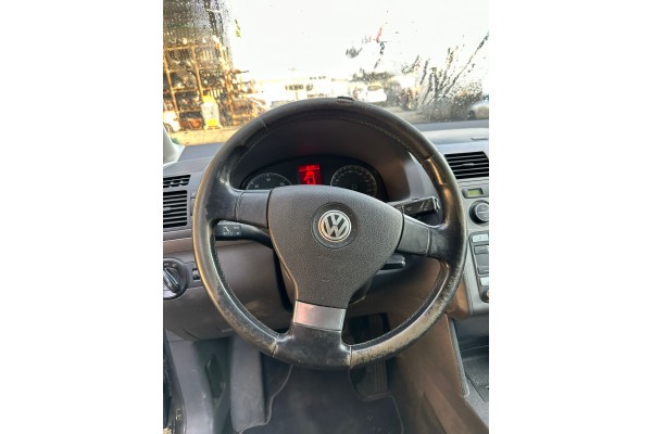 Volkswagen Touran (1T2) Advance 2008 para piezas | Desguace Gandia SL