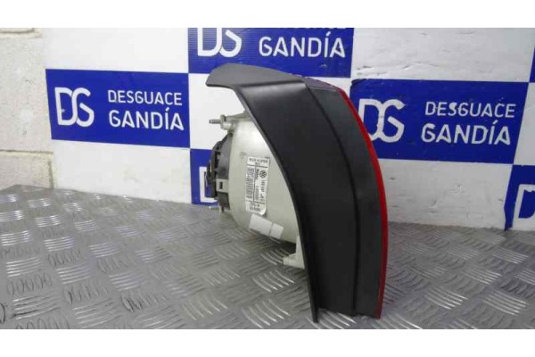 Piloto trasero derecho