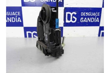 Cerradura puerta trasera izquierda, Toyota Auris (E15) Sol 2007