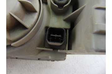 Faro derecho, Hyundai H-1 () H 1 Furg.caja cerr.c. quinta 2005