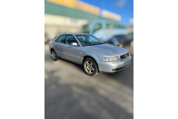 Audi A4 Berlina (B5) 2.4 2000 para piezas | Desguace Gandia SL