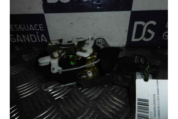 Cerradura puerta trasera derecha, Mitsubishi Montero (V60/V70) 3.2 DI-D Avance (5-ptas.) 2003