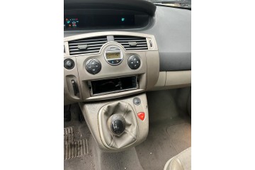 Renault Scenic II (JM) Authentique 2004 para piezas | Desguace Gandia SL