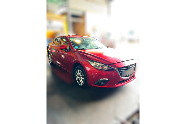Mazda 3 Berlina / Sedán (BM/BN) Luxury 2014 para piezas | Desguace Gandia SL