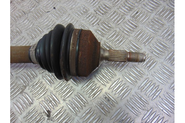 Transmision delantera izquierda, Peugeot 206 Xr 1999