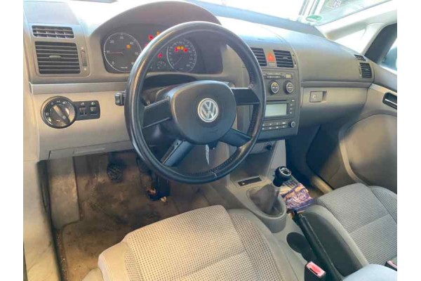 Volkswagen Touran (1T1) Trendline 2004 para piezas | Desguace Gandia SL