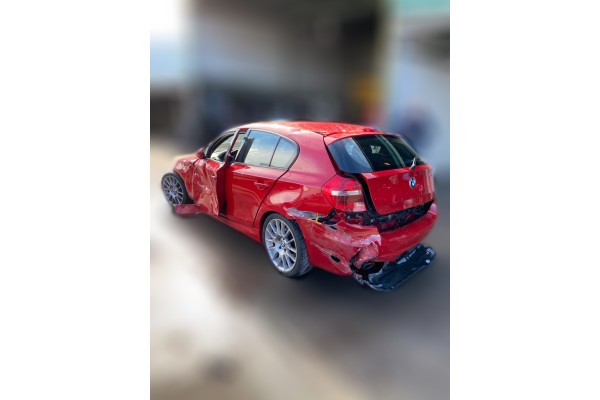 BMW Serie 1 Berlina (E81/E87) 123D 2009 para piezas | Desguace Gandia SL