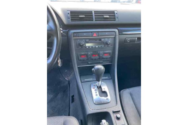 Audi A4 Berlina (8E) 1.9 TDI 2003 para piezas | Desguace Gandia SL