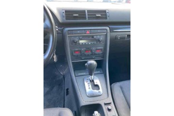Audi A4 Berlina (8E) 1.9 TDI 2003 para piezas | Desguace Gandia SL