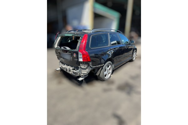 Volvo V50 Familiar D4 Kinetic 2011 para piezas | Desguace Gandia SL