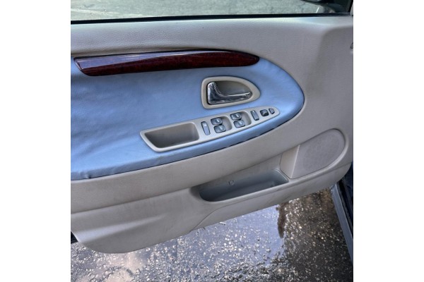 Volvo V40 Familiar 1.9 D+ 2003 para piezas | Desguace Gandia SL
