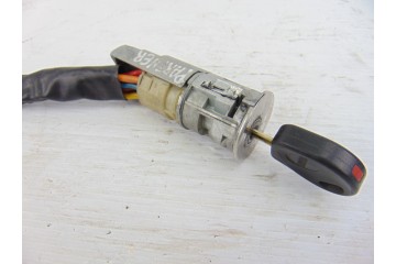 Antirrobo / llave contacto, Peugeot Partner (S1)(07.1996) Combispace 1999