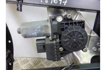 Elevalunas trasero derecho, Audi A6 Berlina (4B2) 2.8 Quattro 2000, 4B0839398B