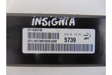 Caja reles / fusibles, Opel Insignia Berlina Cosmo 2010, 13505739