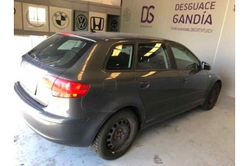 Audi A3 Sportback (8PA) 2.0 TDI Ambiente 2005 para piezas | Desguace Gandia SL