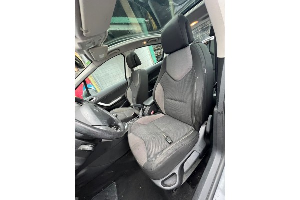 Peugeot 308 Premium 2009 para piezas | Desguace Gandia SL