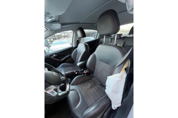 Peugeot 208 GT Line 2016 para piezas | Desguace Gandia SL