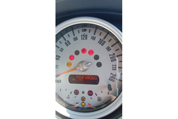 MINI Mini (R50,R53) One 2001 para piezas | Desguace Gandia SL